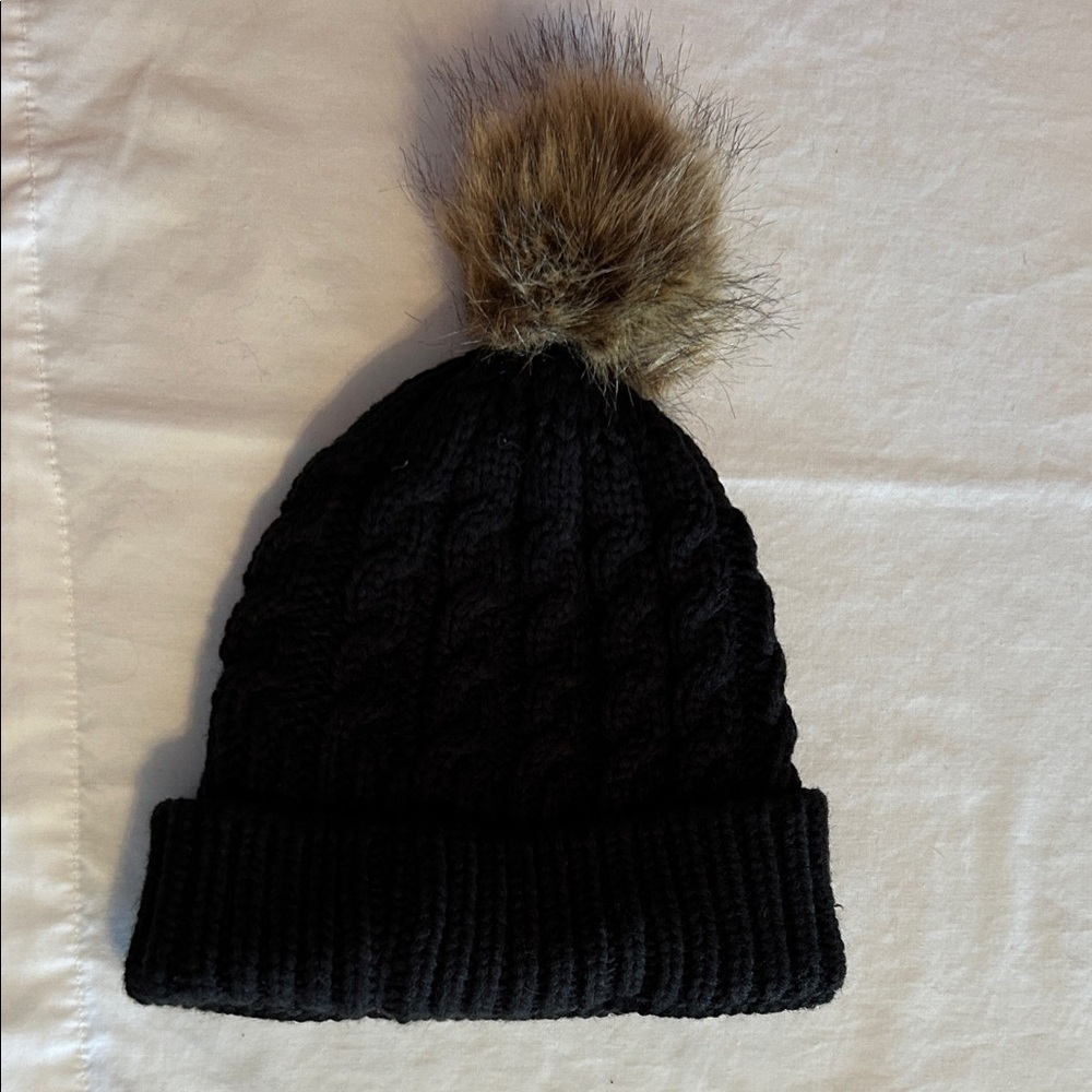 Apollo Cozy Black Knit Pom-Pom Beanie